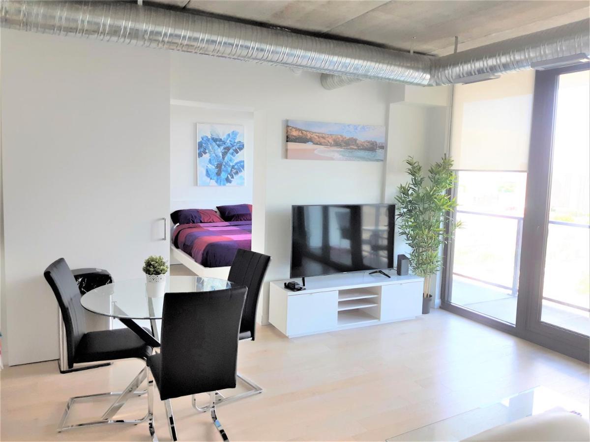 Luxury Skyline Condo In Downtown Free 24/7 Parking Виннипег Экстерьер фото